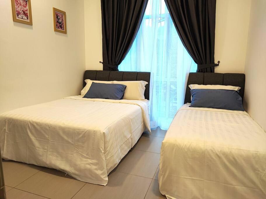 Holiday home W39c Warmstay Atgoldenhill Nightmarket 2r Wifi Carpark *