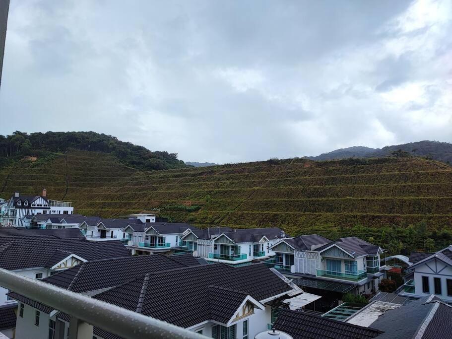 Holiday home W39c Warmstay Atgoldenhill Nightmarket 2r Wifi Carpark